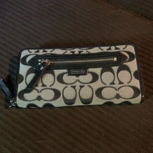 Coach wallet